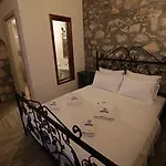 Mahzen (adults Only) 2* Alaçatı