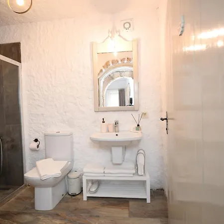 Mahzen (adults Only)