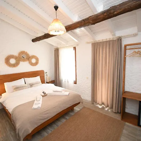 Hotel Mahzen (adults Only) 2*