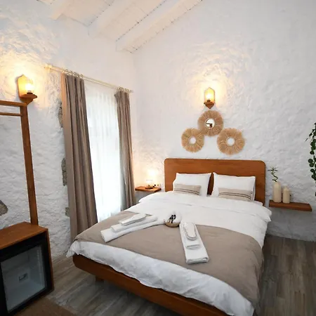 Mahzen (adults Only)