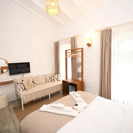 Mahzen Hotel Alaçatı