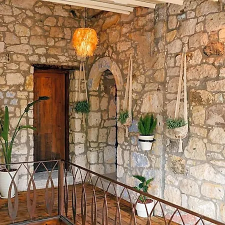 Hotel Mahzen Alaçatı